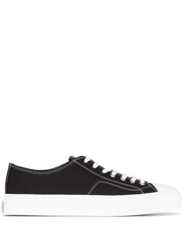 City low-top sneakers