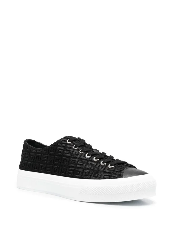 City low top sneakers